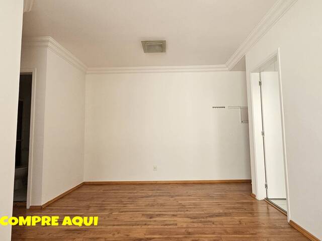 #CAVR10 - Apartamento para Venda em São Paulo - SP