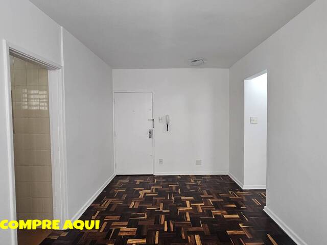 #CAVR9 - Apartamento para Venda em São Paulo - SP