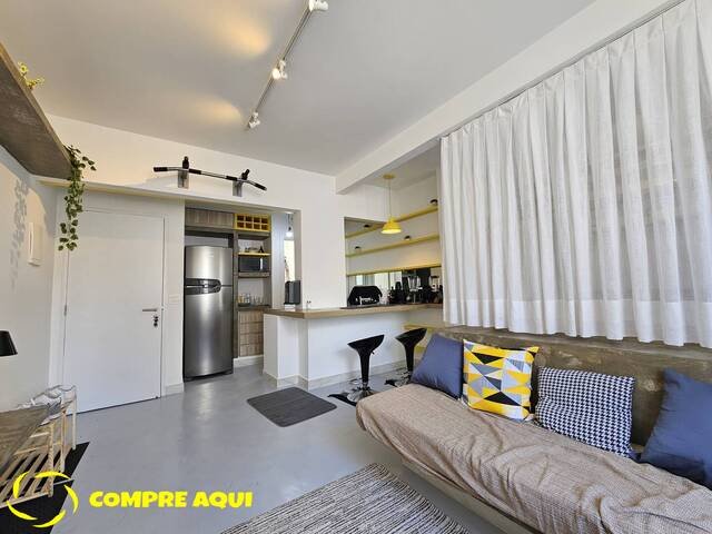 #CAVR28 - Apartamento para Venda em São Paulo - SP