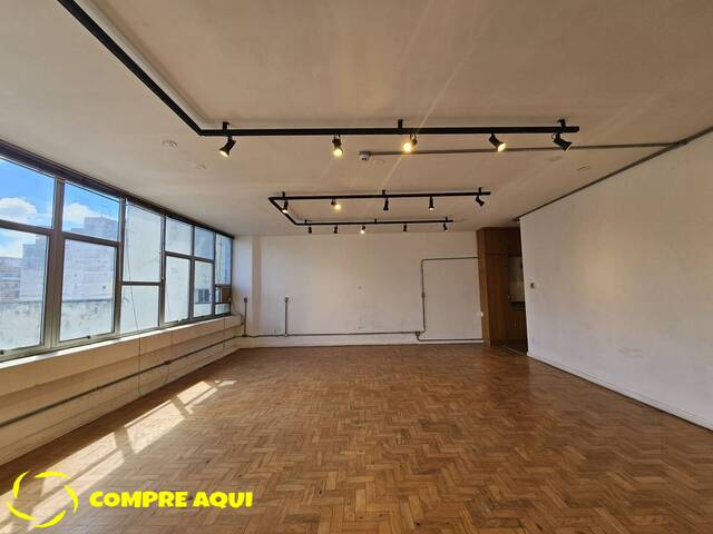 Sala para Venda em São Paulo - 2