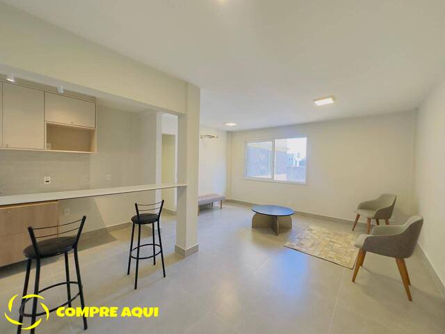 #CAR123 - Apartamento para Venda em São Paulo - SP
